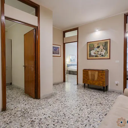 Konukevi Piccinni By Apulia
