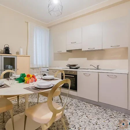 Piccinni By Apulia Гостевой дом Бари